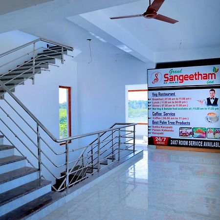 Grand Sangeetham Inn Tiruchchendūr Buitenkant foto