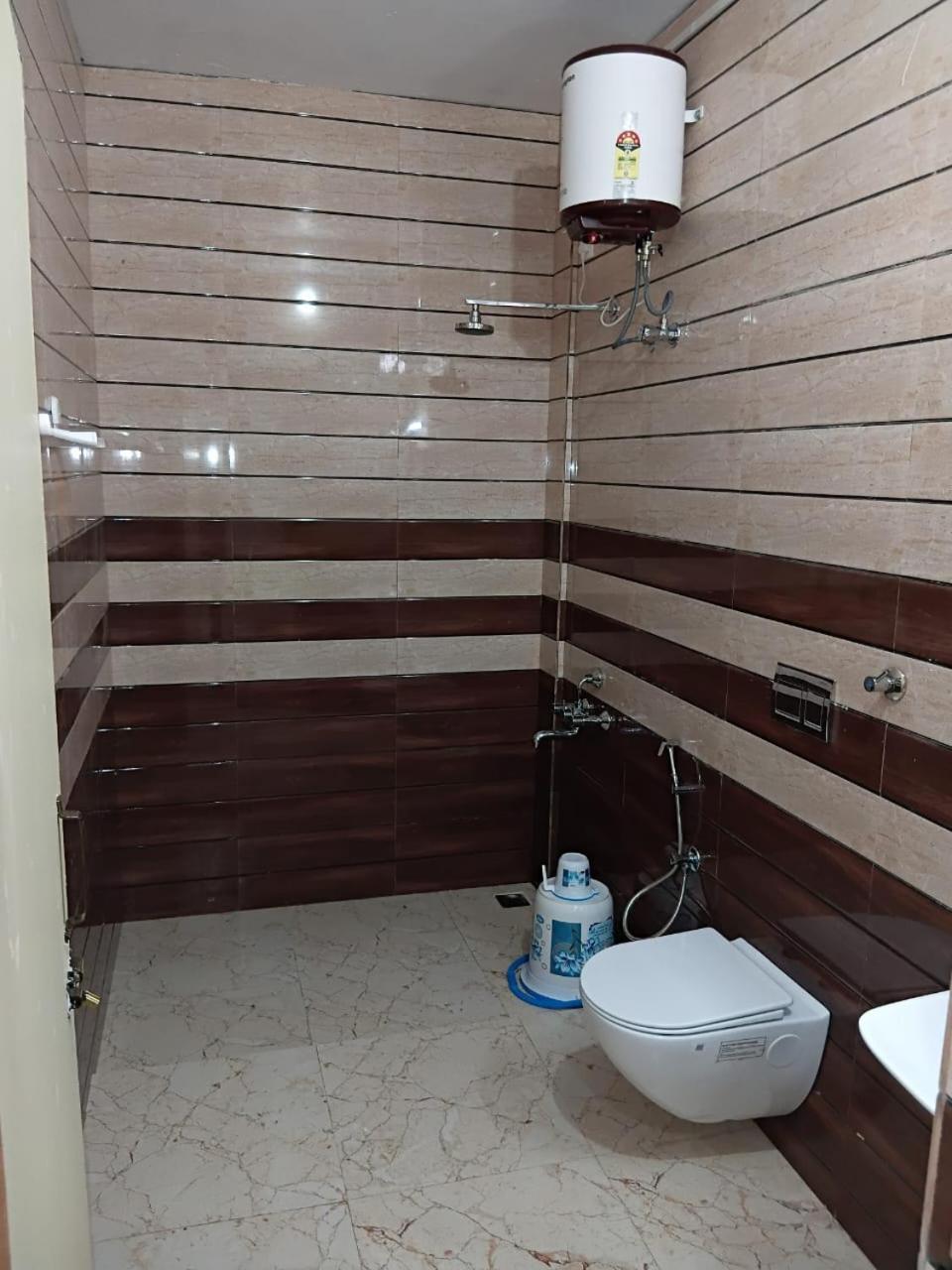 Grand Sangeetham Inn Tiruchchendūr Buitenkant foto
