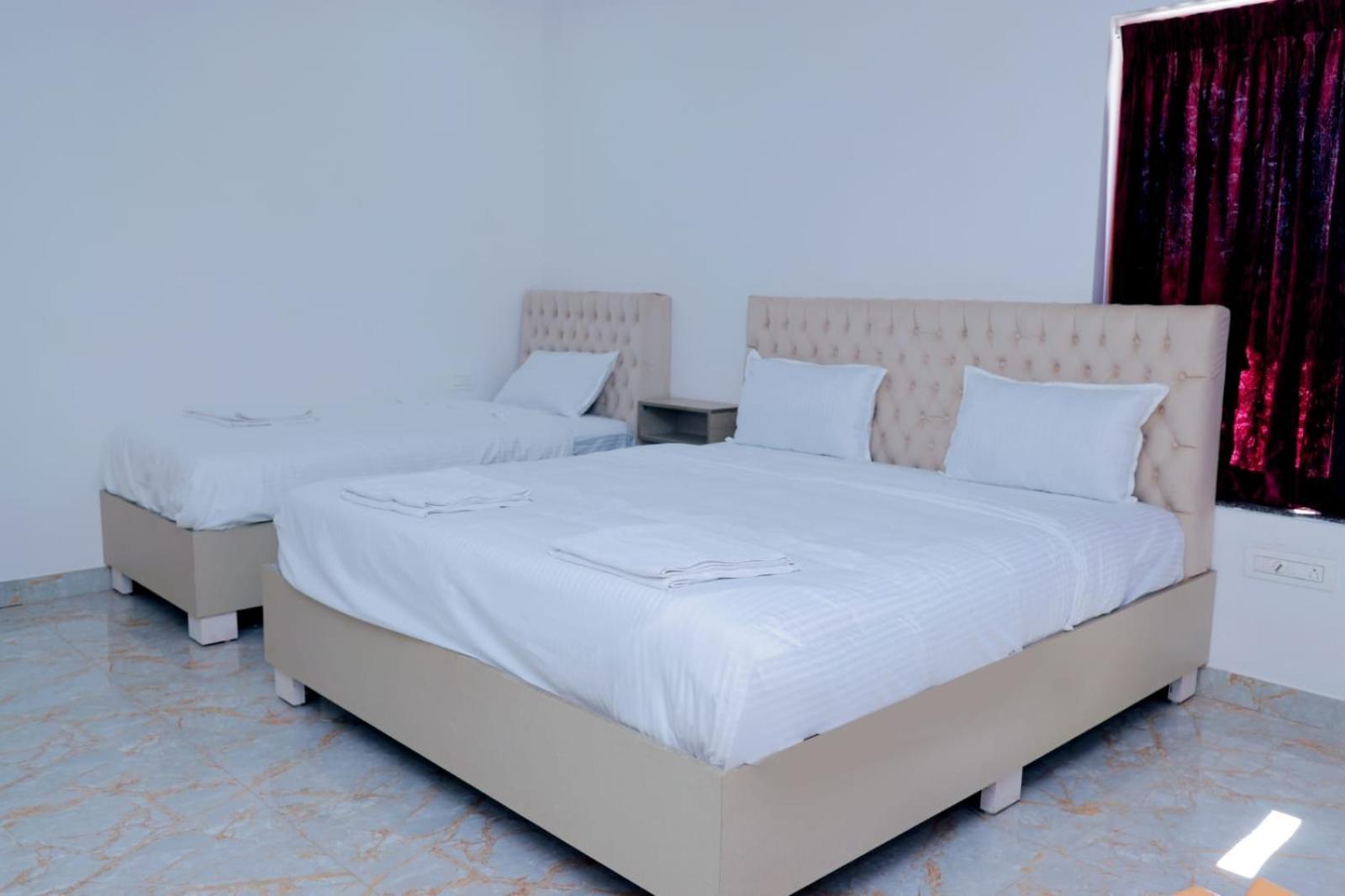 Grand Sangeetham Inn Tiruchchendūr Buitenkant foto